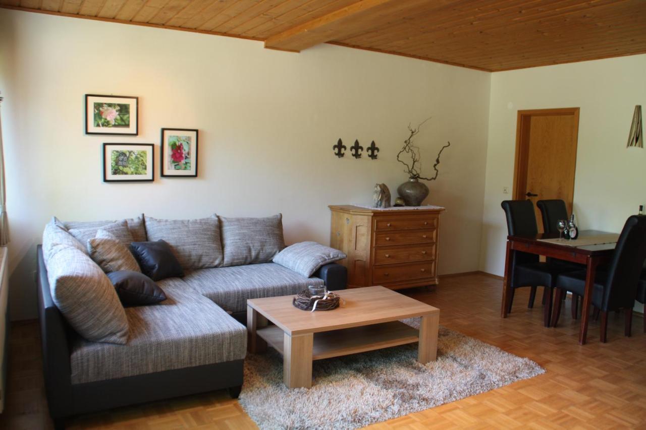 Ferienwohnung Gartenreich Obereisenheim Buitenkant foto